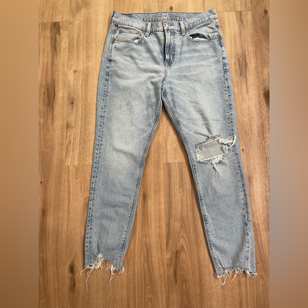 Distressed Light Blue Women's Jeans